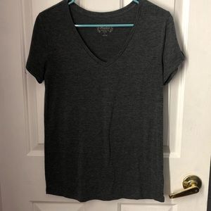 FINAL SALE - Basic Gray T-Shirt